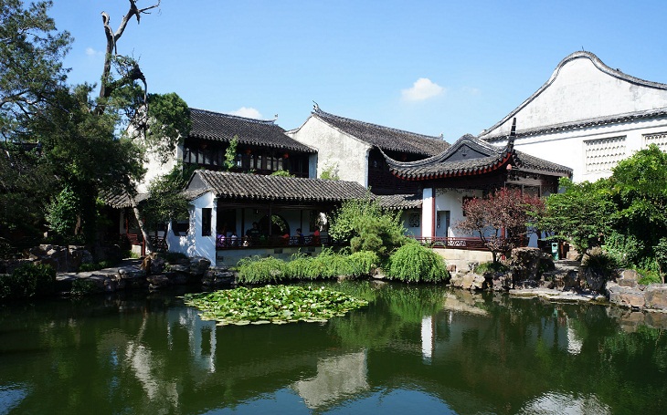 四 網師園的安靜水面.jpg